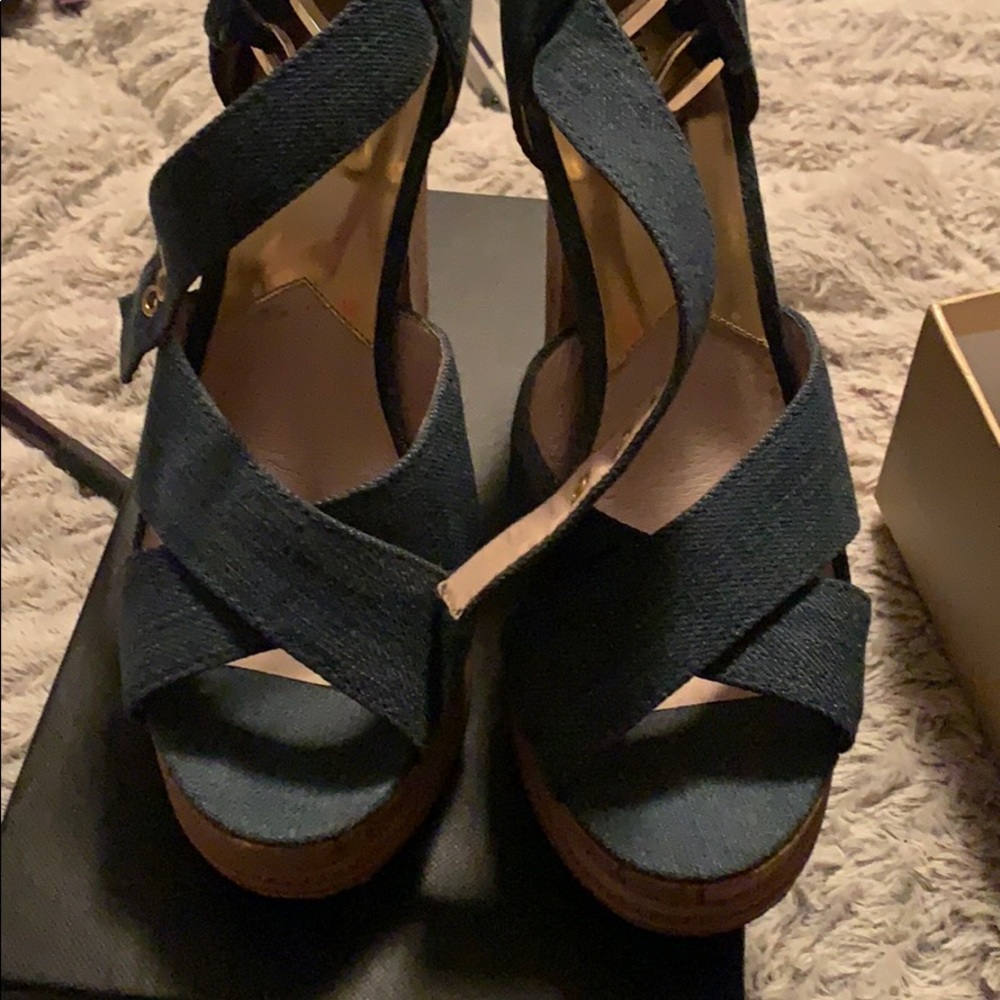Michael Kors sandal very good condition